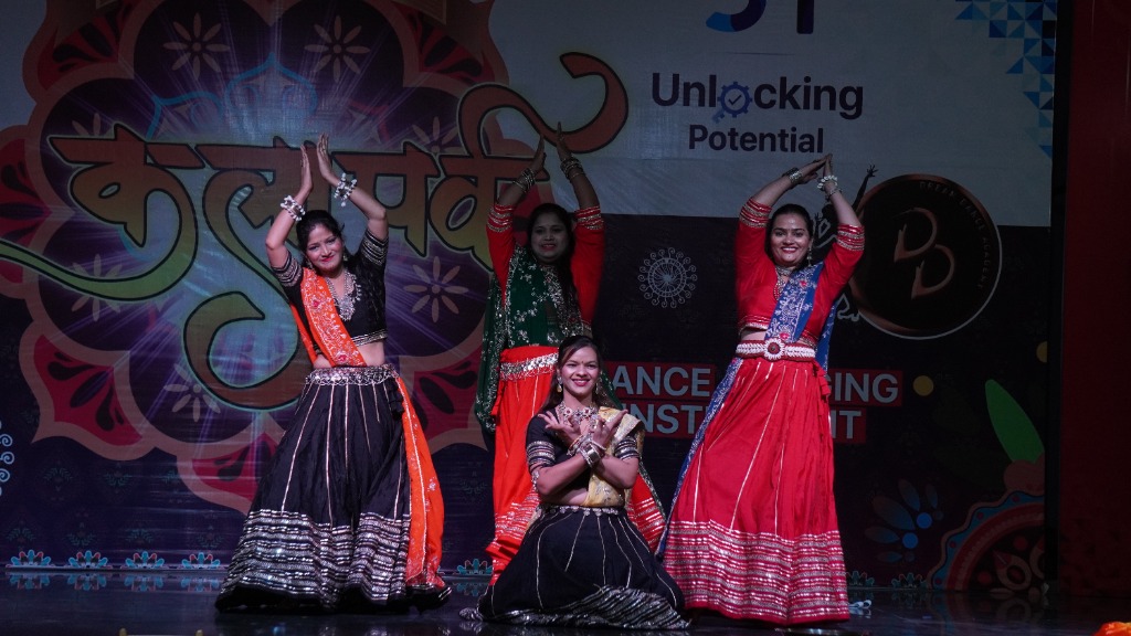 Folk Resonance